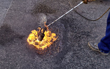 Glengarnock flat roofing repairs